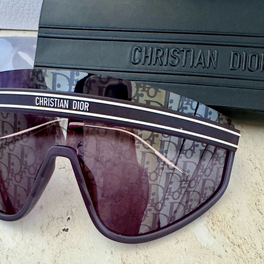 New! Dior Club M2U 31B8 Sunglasses, Monogram Lenses, Authentic! - Picture 8 of 16